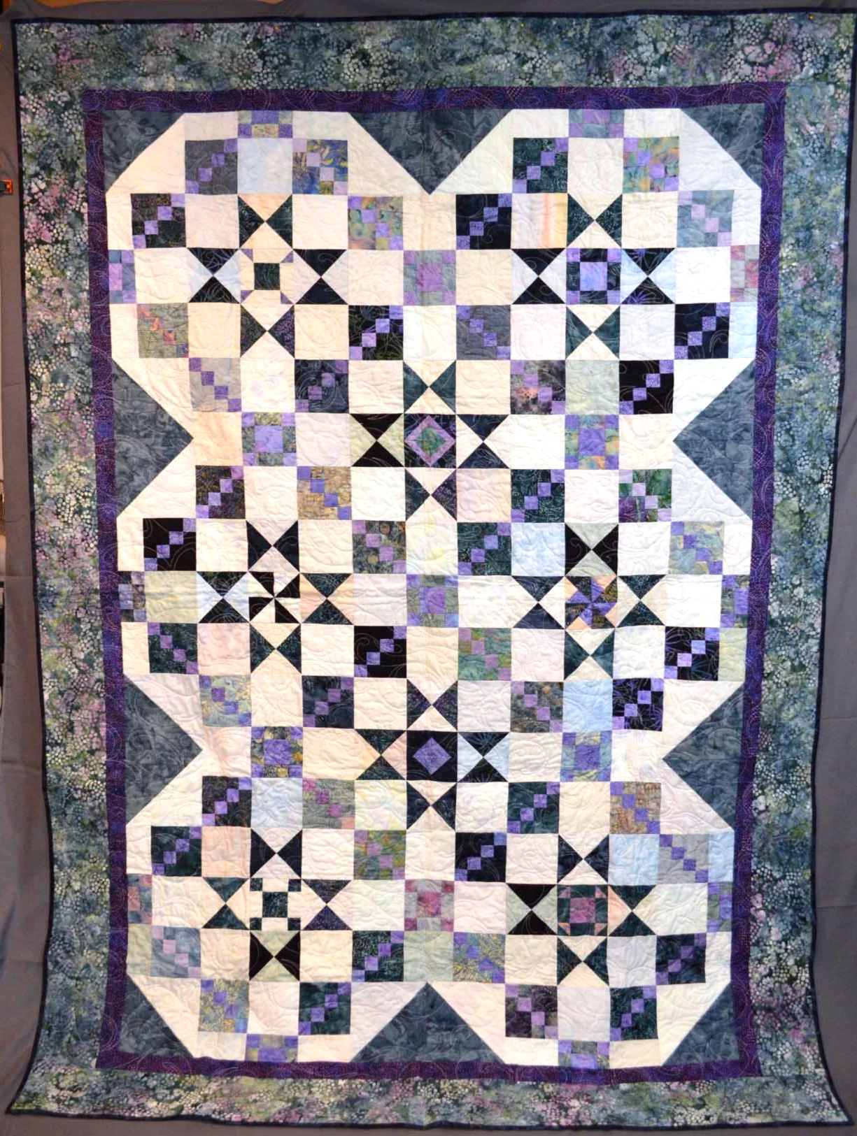 Bed Quilt - Scrap-Bag Stars Twin
